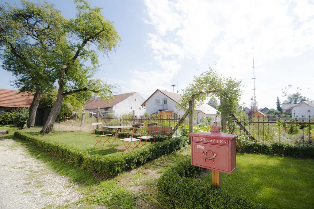 Historischer Pfarrhof Niederleierndorf Langquaid Zimmer foto