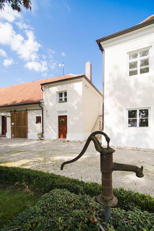 Historischer Pfarrhof Niederleierndorf Langquaid Zimmer foto